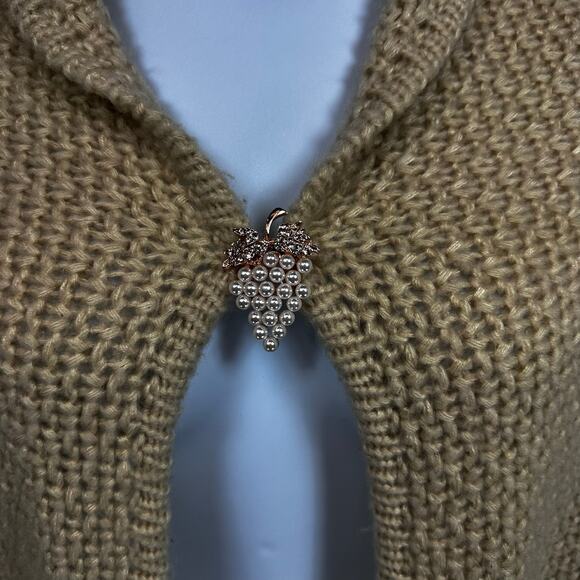 Vintage Handmade small beige crochet Afghan cardigan granny cottagecore coquette - Picture 5 of 15